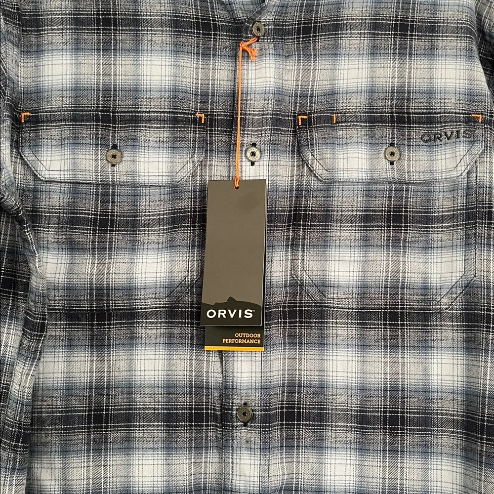 Orvis Men's Navy and Gray Plaid Button Down Shirt - Picture 3 of 3